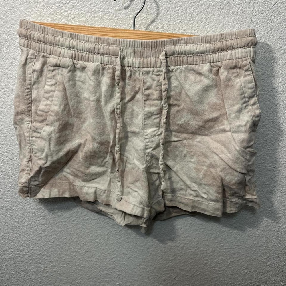 Tie-dye‎ shorts